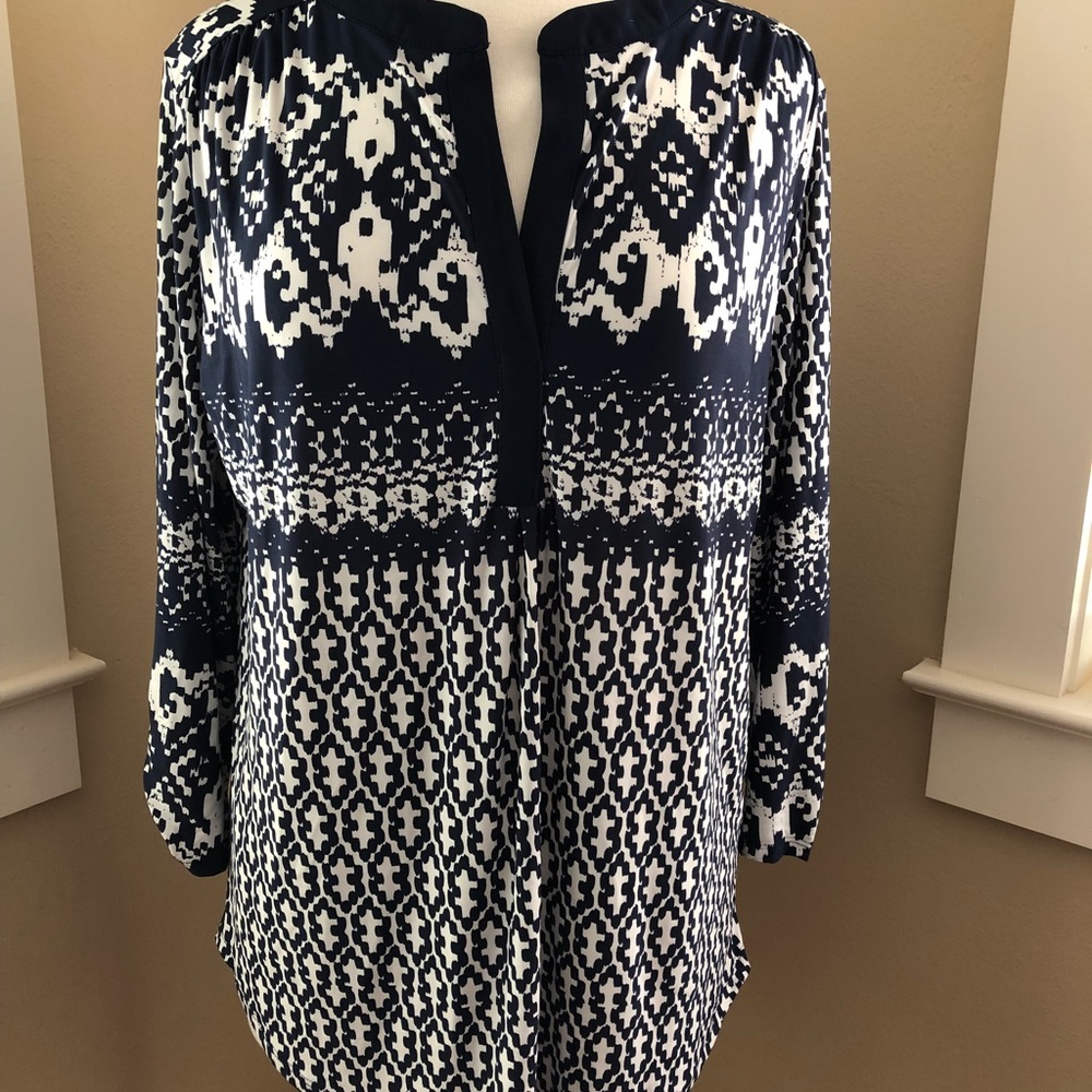 Dress Barn Navy/White Aztec Print Blouse